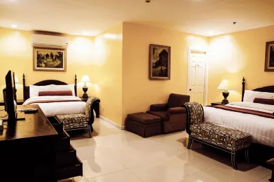 Dreamwave Hotel Santiago Hotels in Сантьяго