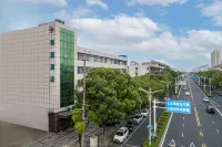 Gemeng Hotel (Changzhou Jintan Bus Station Dongmen Street Store) Hotel in zona Jinsha Botanical Garden