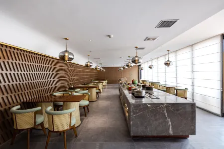 Yimu Hotel (Beijing Shijingshan Amusement Park) Отели рядом с достопримечательностью «Dabei Temple»