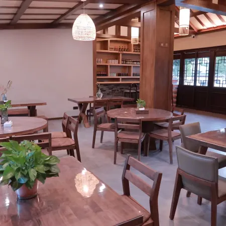 THE YI XANADU HOTEL