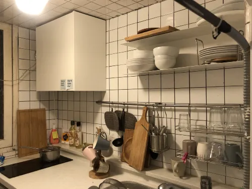 Chris Hostel - Pensions