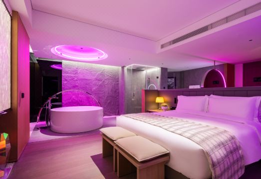 1. 항저우 시시 징..