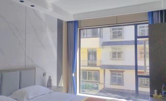 Wenchuan Xinghong Garden Theme Inn