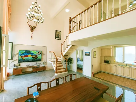 Dalian Chushao Homestay Отели рядом с достопримечательностью «Dalian University of Foreign Languages (Lvshun South Road)»