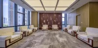 Pingdingshan Pingfa Maison New Century Hotel Hotels in Pingdingshan