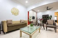 Kota Damansara ICozy Cove Homestay 10 Pax Hotels in Petaling Jaya