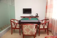 Jiamusi Number Nine Hotel (Railway Station Central Hospital)