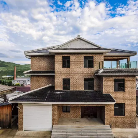 Changbai Hongxiang Entertainment Club