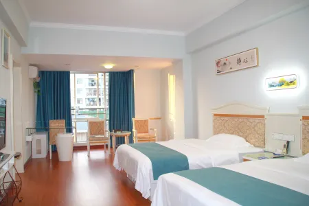 Dequan Hotel Отели в г. Дунсин