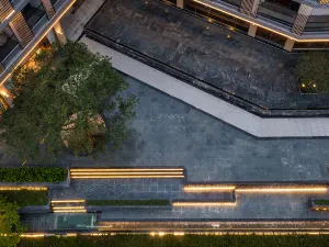 Xinyi Huajian Resort Hotel