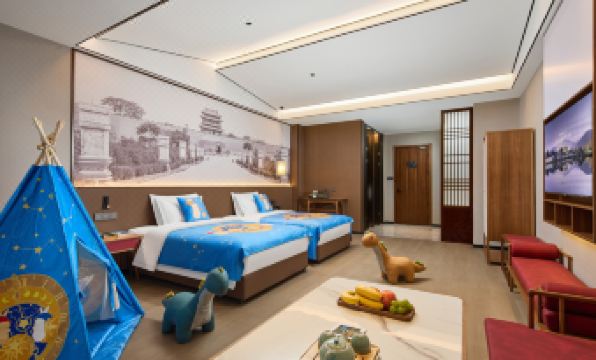 Moshang Light Luxury Hotel (Pingyao Ancient City High-speed Railway Station)
