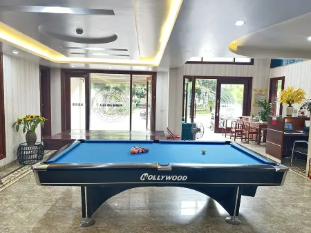 Phuong Anh Villa 1 Отели рядом с достопримечательностью «Nhà Máy Thức Ăn Chăn Nuôi Cao Cấp Dabaco»