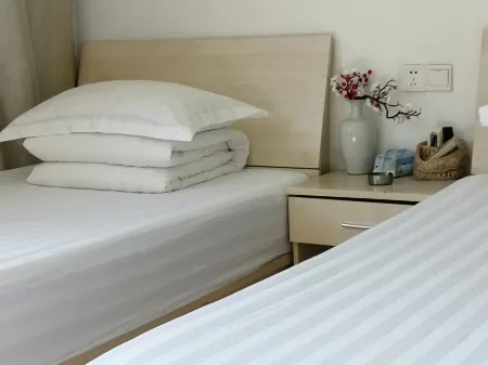 Foliang Time Express Hotel Отели рядом с достопримечательностью «Hong Tower of Fuliang»