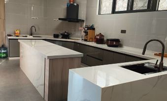 Shaxi Ruchu Homestay - Housity