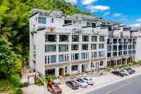 Huangshan Mountain is also a homestay Отели рядом с достопримечательностью «Коулун»