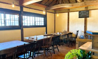 Tetsu-juro (former Ogunis residence) ,  Himeji Castles back parlor-like"400-year-old inn"