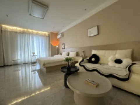 Yujian Homestay (Jingwei Road)