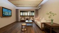 Dengying Homestay Hotels in Haining