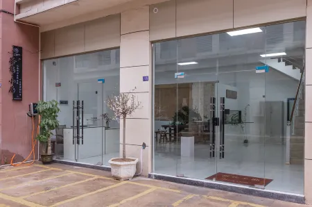 Liancheng Chayi Residence