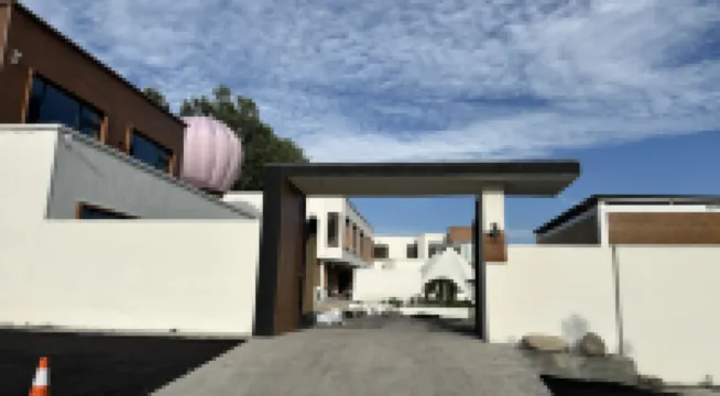 Nilka Liangmujian Homestay