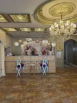 Shiwaitaoyuan Themed Hotel (Longsha Park Night Market)