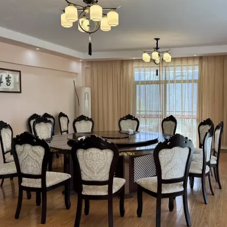 Junyi Mountain Residence Homestay