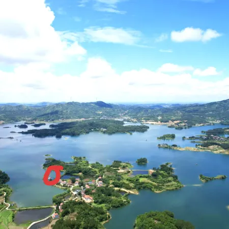 Niuchehe Shanshuijian Homestay