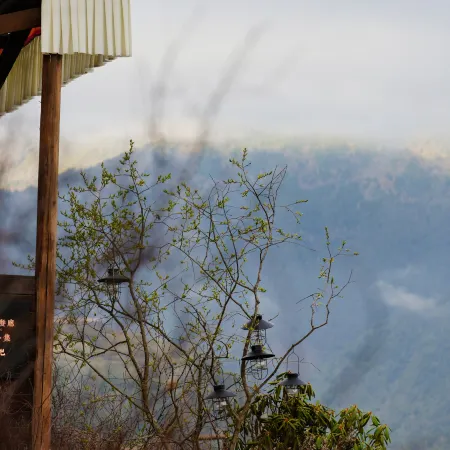 Jingfan Qizanggou Wilderness Luxury Tent Homestay