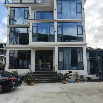 Xiangshan Dongyu Hotel Hotels near Dongdan Fashion Sports Beach