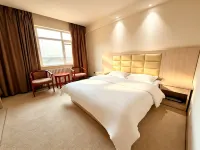 Yuzhong Daxibei Board Market Hotel - parcheggio