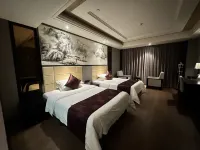 Guilin North Railway Station Hua Residence Licheng Hotel - 4 Yıldız