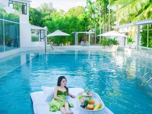 Pebble·Yalong Bay Pompole Green Luxury Hotel