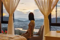 Tengchong Jiuqi Hot Spring Courtyard Hotel