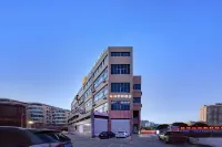 MAXACCOM銳思特飯店（溫嶺大廈萬昌路地鐵站店） - 2 星級