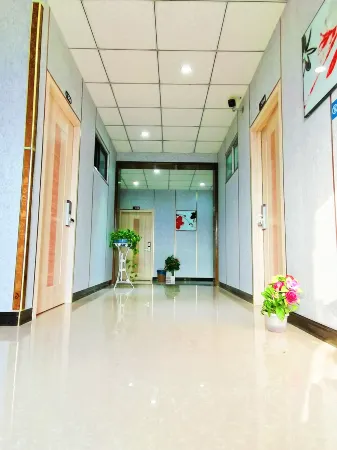 Lantian Juyou Hotel Отели рядом с достопримечательностью «Wangchuan Scenic Resort»