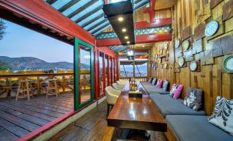 LIJIANG JOYFUL BOUTIQUE HOTEL