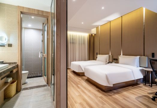 아투흐 호텔 객실 내부