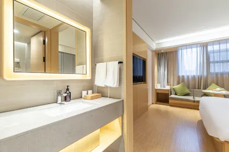 JI Hotel (Nanjing Luhe Longchi Subway Station) Отели рядом с достопримечательностью «Wanshougong»