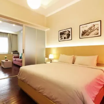 Pejaten Valley Residence Hotels near Sky Garden - AEON Mall Tanjung Barat