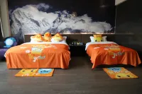Kunlun Heyue Resort Hotel (Qingdao Olympic Sailing Center, May Fourth Square) Hotel in zona Qingrenba Bar Street