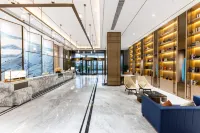 Stay International Hotel - parking