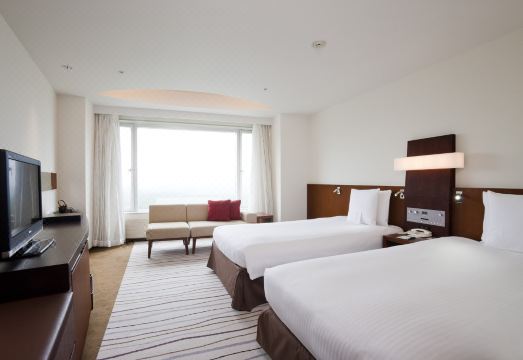 힐튼 니세코 빌리지의 깔끔한 로비 모습