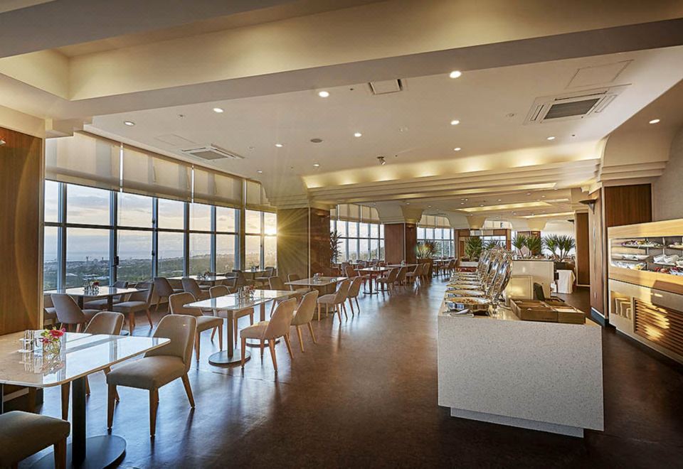 ANA 크라운 플라자 리조트 전경