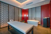 Silk Commerce Clubhouse - Gym