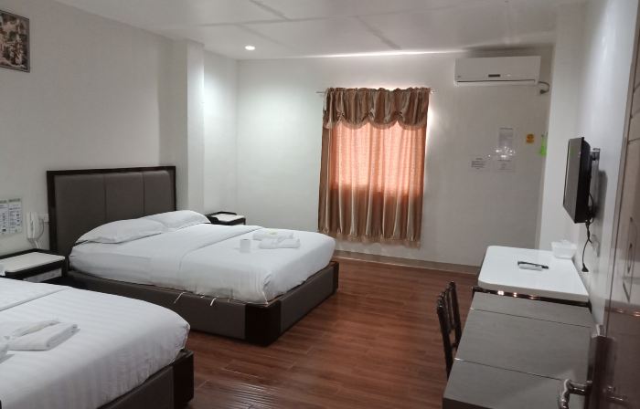 Meaco Royal Hotel - Tabaco