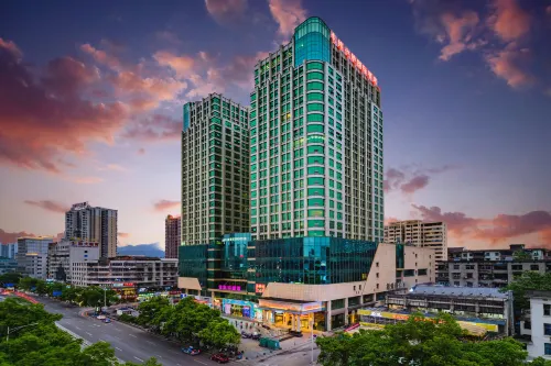 Vienna International Hotel (Huaihua City Center)