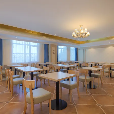Vienna Hotel (Rushan Shengli Street Branch) Hotels in Rushan