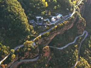 萬仙山郭亮洪興閣民宿