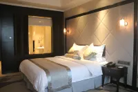 Huancheng Caston Hotel