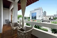 Lishe Diyiquan Wenhua Hotel